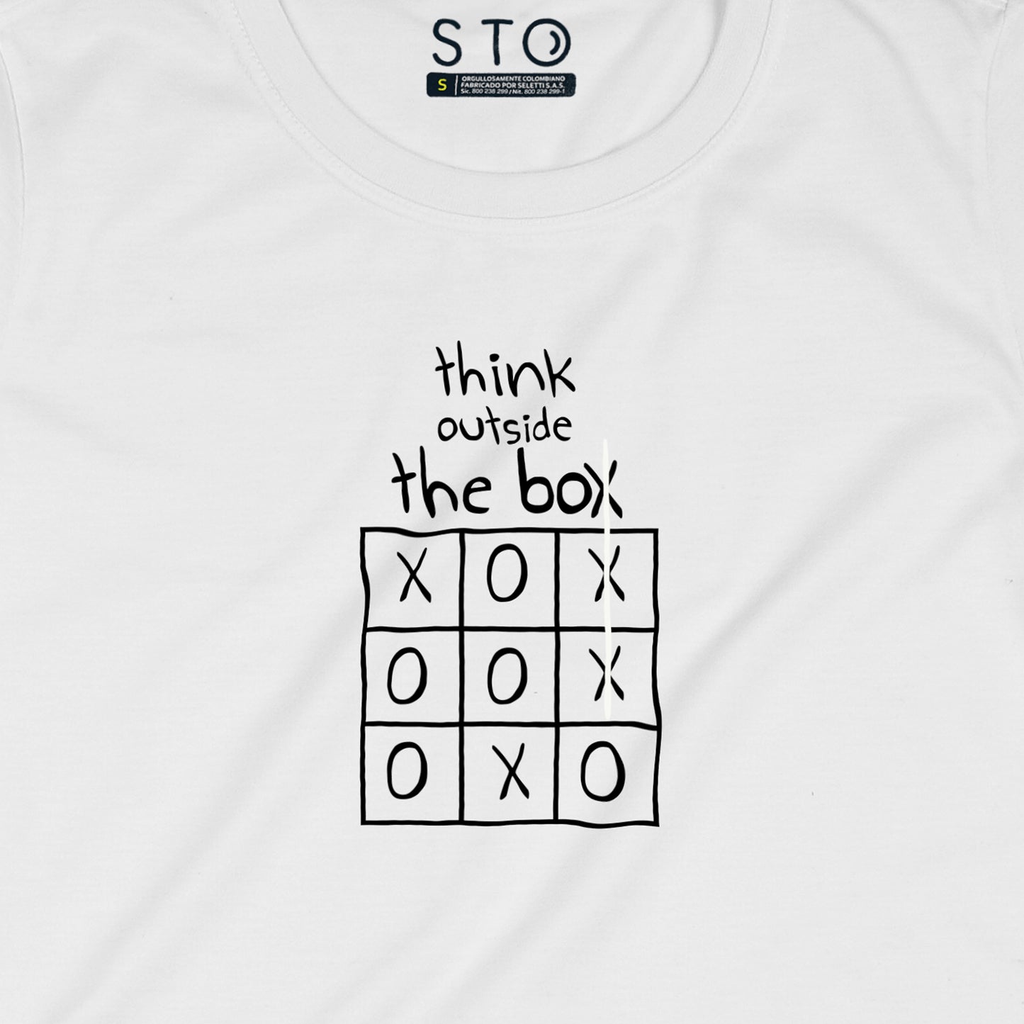 Camiseta Estampada Mujer | Think Outside The Box